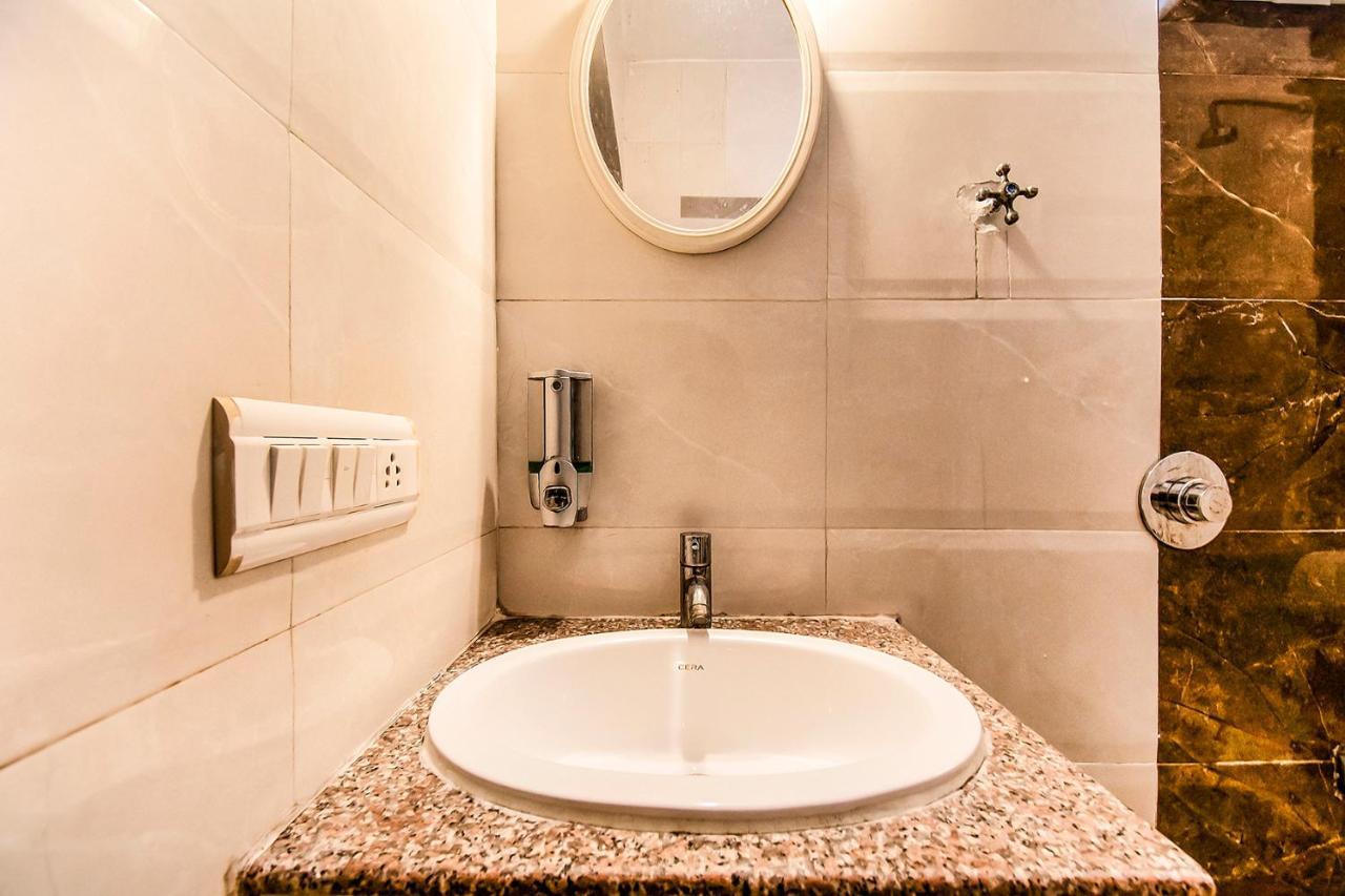Hotel Maan Residency Satellite Road Ahmedabad Exterior photo